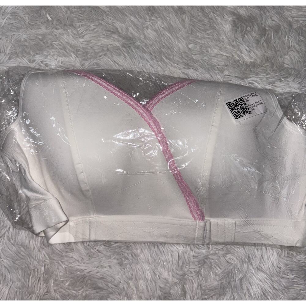 Fiona Bra Women’s 2XL White W/pink Undergarment. New W/tags.
